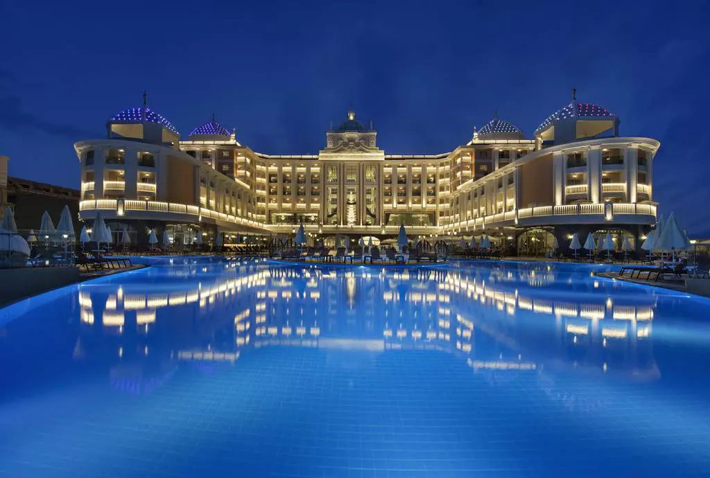 198949Litore_resort_shabavizparvaz_14.jpg