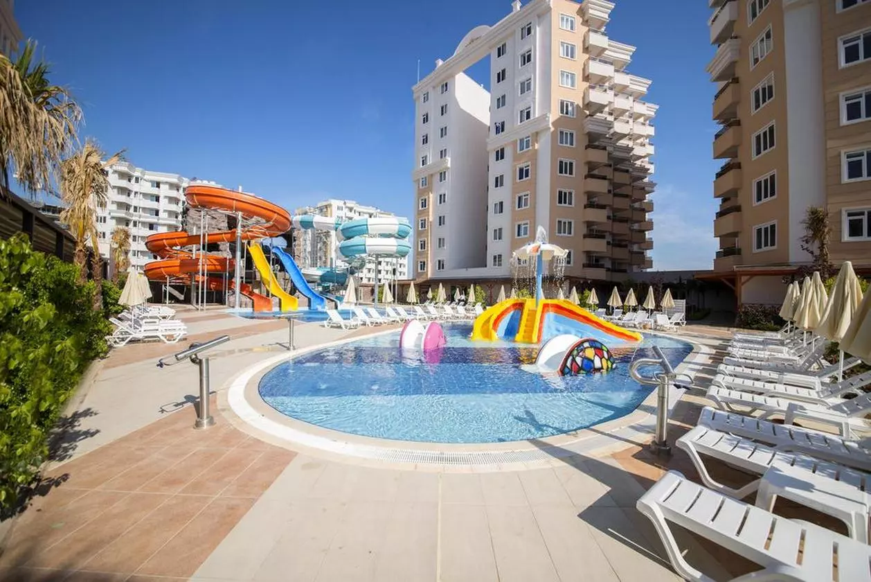 430872RAMADARESORT_SHABAVIZ.jpg