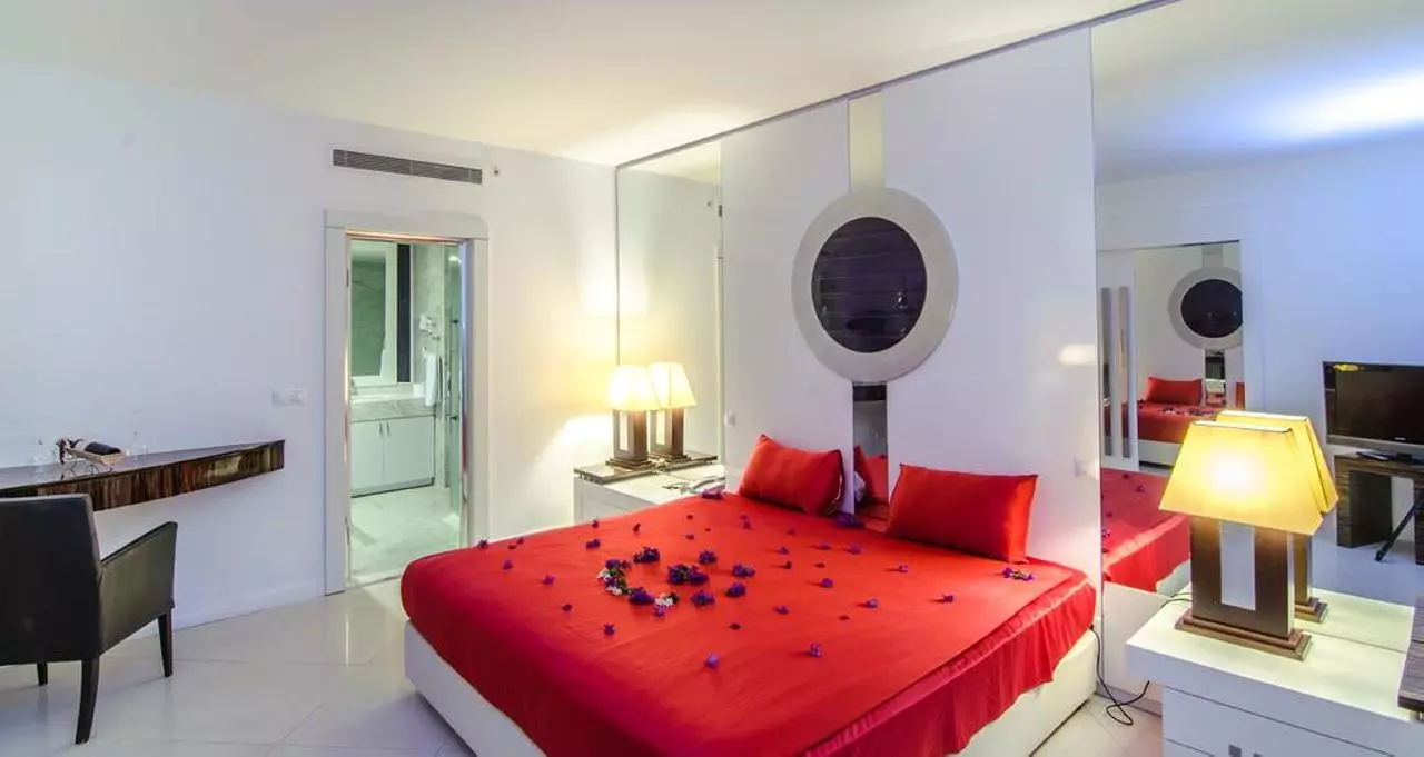 BAIABODRUM_SHABAVIZ.jpg BAIABODRUM_SHABAVIZ.jpg