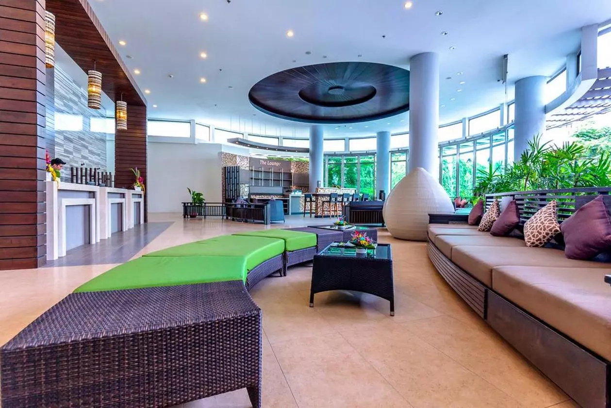 DIVANAPLAZA_SHABAVIZ.jpg DIVANAPLAZA_SHABAVIZ.jpg