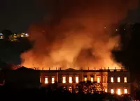 Fire-in-the-Brazilian-Museum_shabavizparvaz_200.jpg