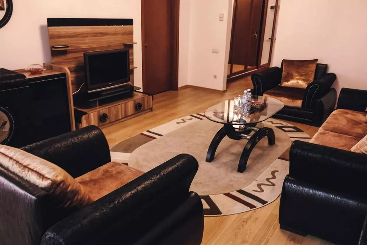 GANJALIPLAZA_EDIT.jpg GANJALIPLAZA_EDIT.jpg