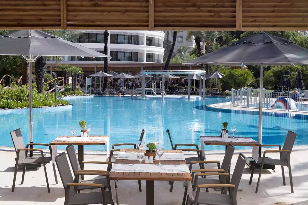 GRANDAZUR10-SHABAVIZPARVAZ.jpg