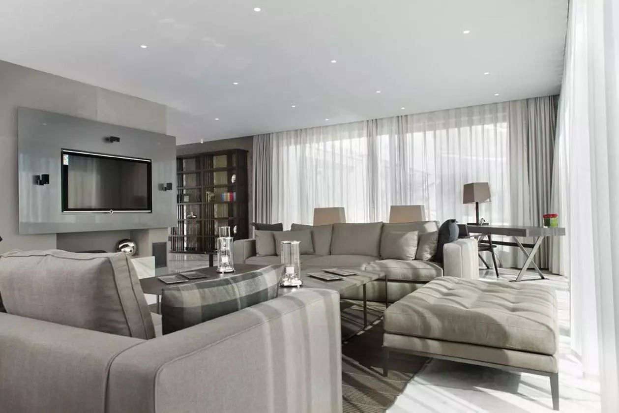HOTELDMARIS11_SHABAVIZ.jpg