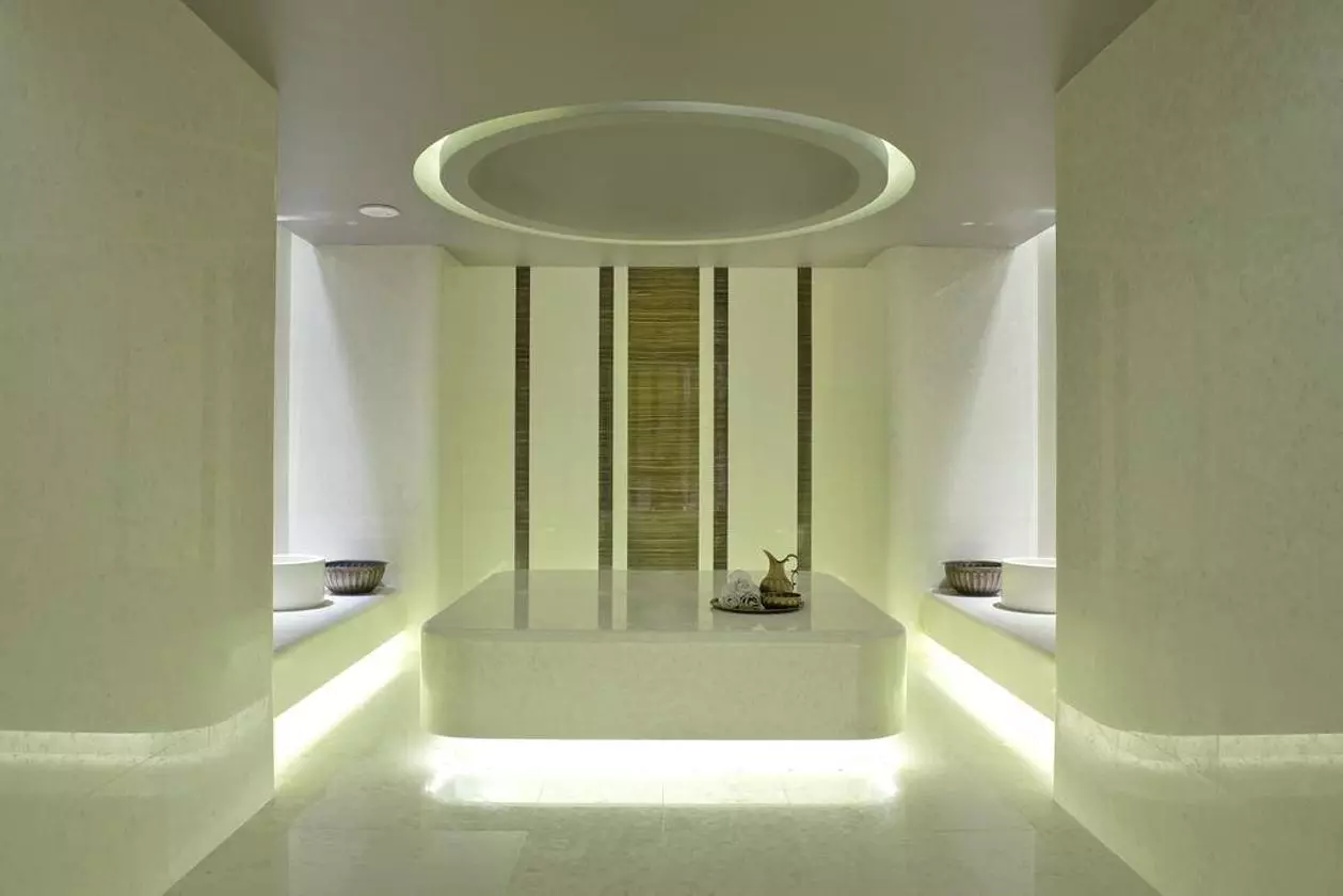 HOTELDMRIS4_SHAABVIZ.jpg