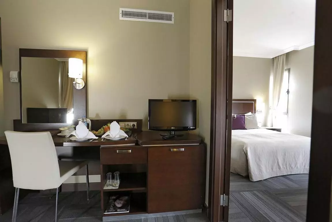 KAYAPRESTIGE_SHABAVIZPARVAZ.jpg KAYAPRESTIGE_SHABAVIZPARVAZ.jpg