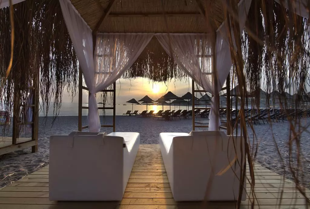 Litore_resort_shabavizparvaz_05.jpg