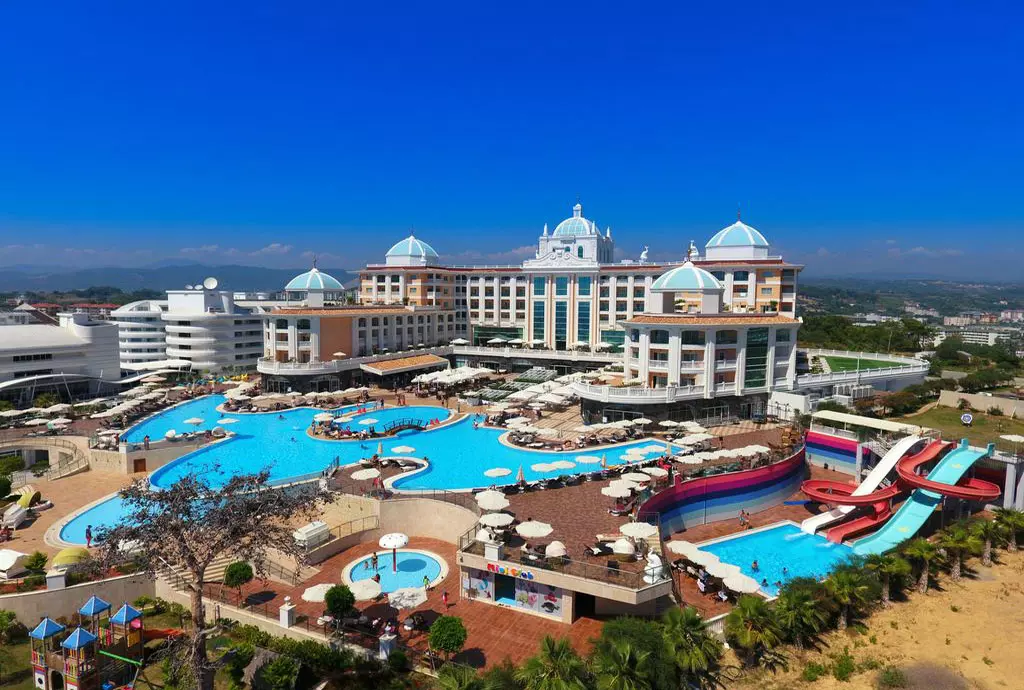 Litore_resort_shabavizparvaz_11.jpg