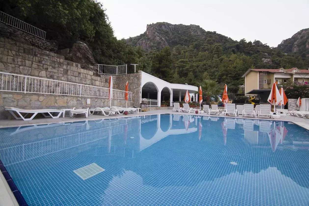 MIRAGEWORLD16_SHABAVIZ.jpg MIRAGEWORLD16_SHABAVIZ.jpg