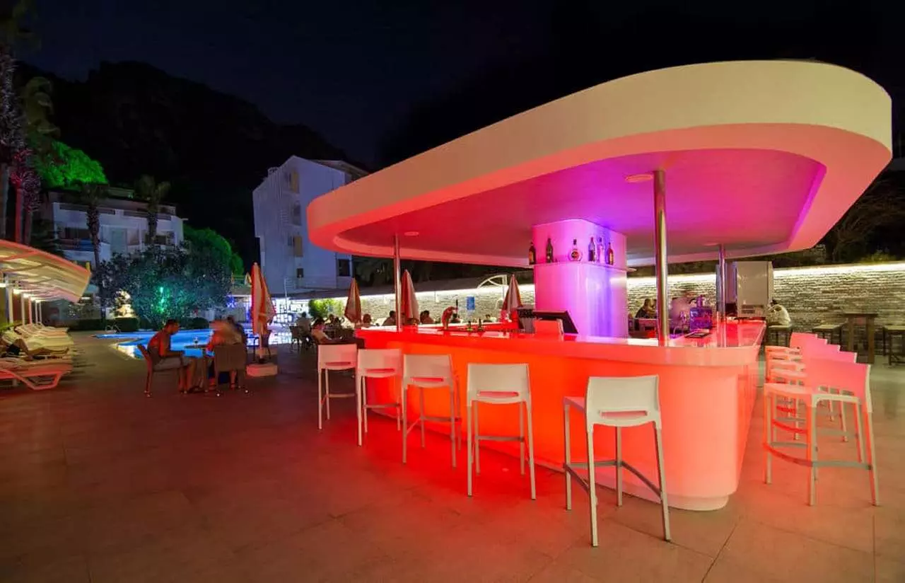 MIRAGEWORLD23_SHABAVIZ.jpg MIRAGEWORLD23_SHABAVIZ.jpg