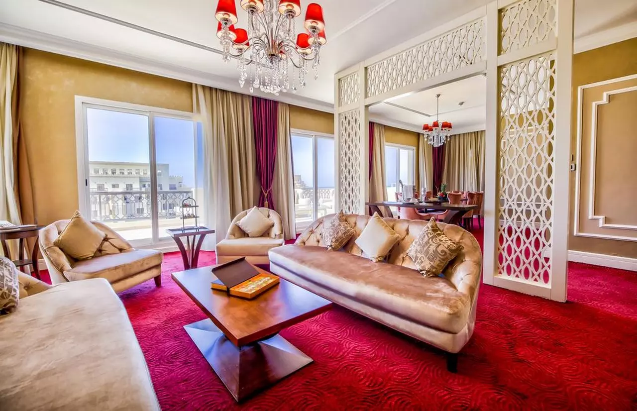 RIXOS_SHABAVIZPARVAZ20.jpg