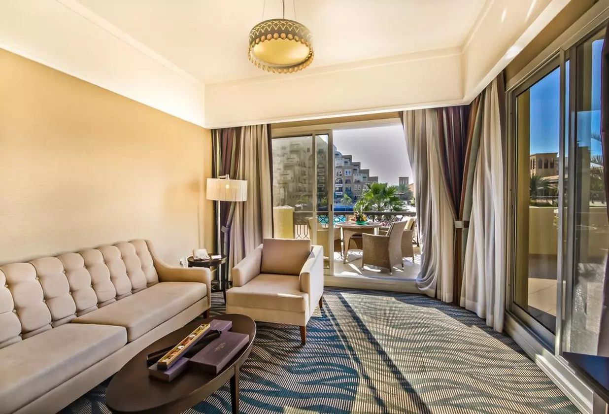 RIXOS_SHABAVIZPARVAZ25.jpg