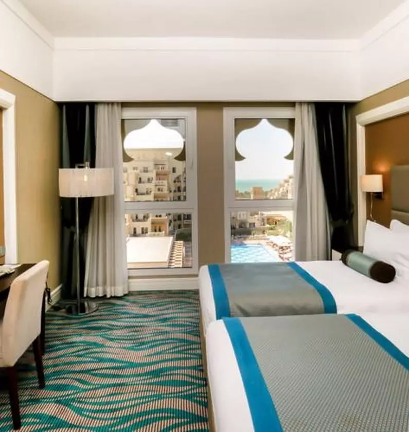 RIXOS_SHABAVIZPARVAZ33.jpg