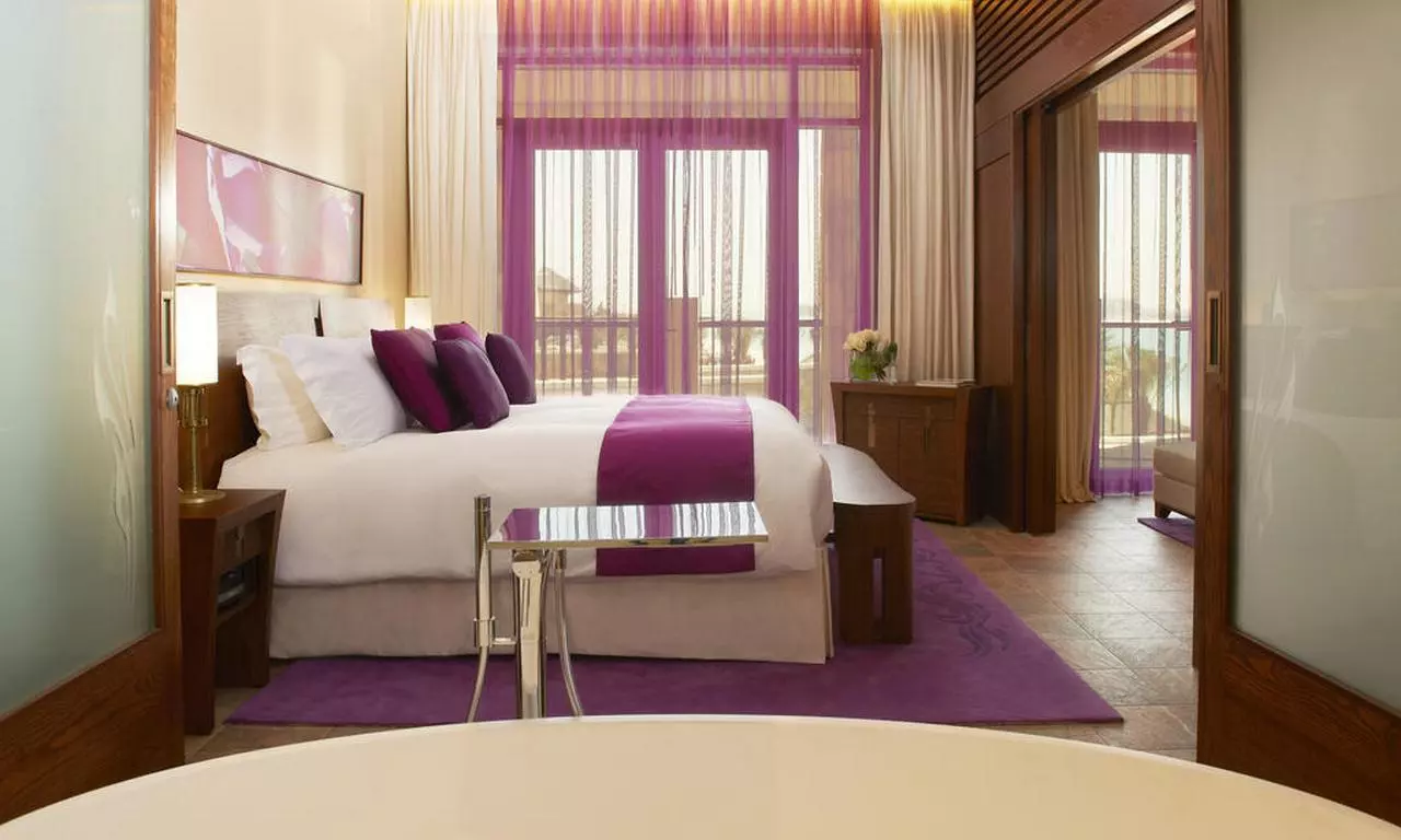 SOFITELTHEPALM_SHABAVIZ.jpg