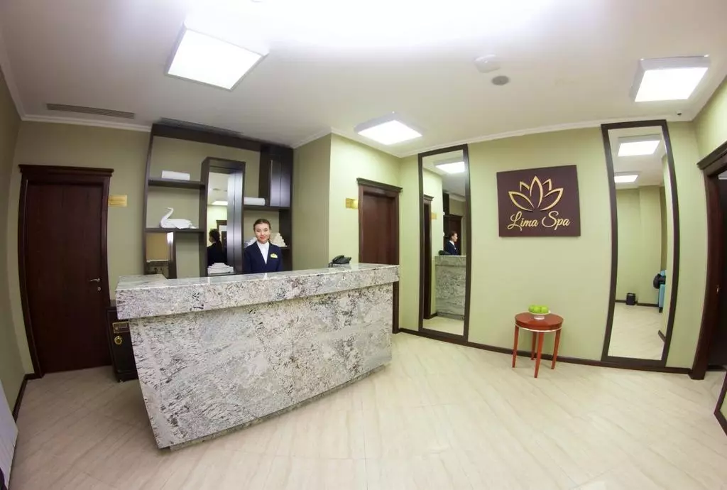 Shera_park_inn_shabavizparvaz_14.jpg Shera_park_inn_shabavizparvaz_14.jpg