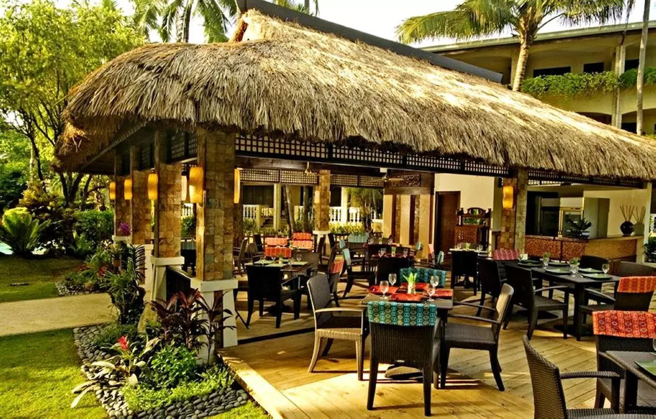 TROPICAL30_SHABAVIZ.jpg