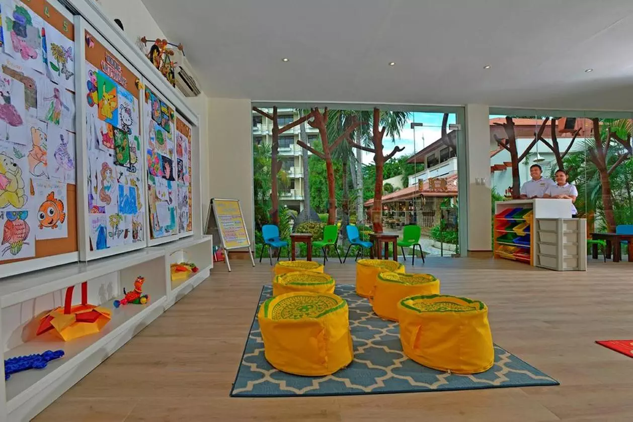 TROPICAL36_SHABAVIZ.jpg