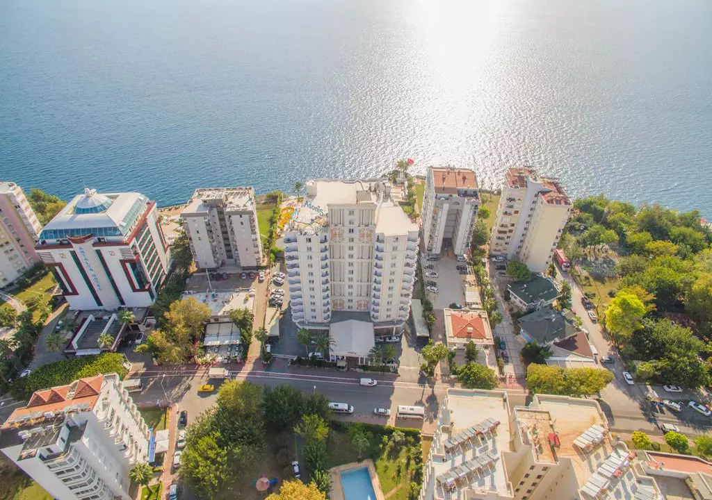 adonis_antalya_shabavizparvaz_05.jpg