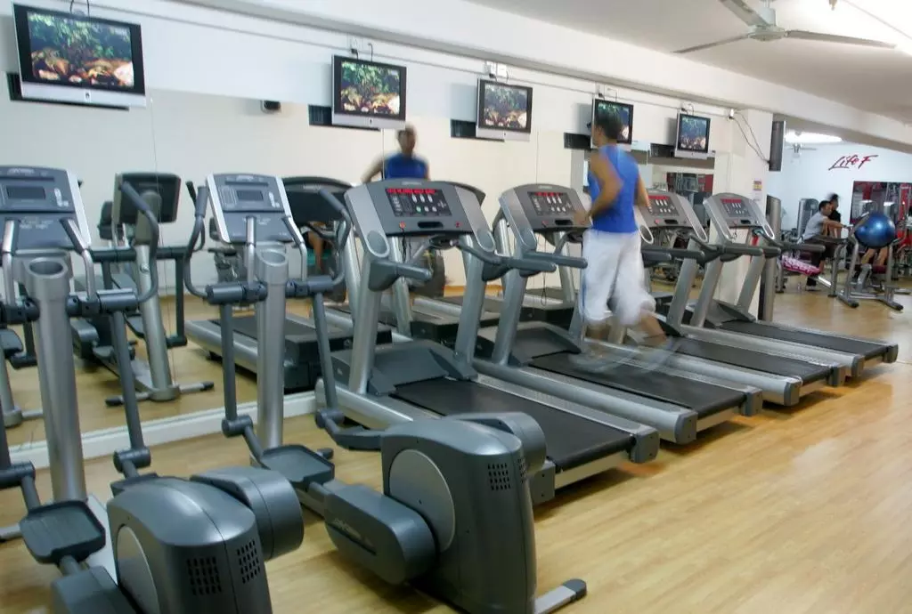 ajax_hotel_limassol_shabavizparvaz_18.jpg