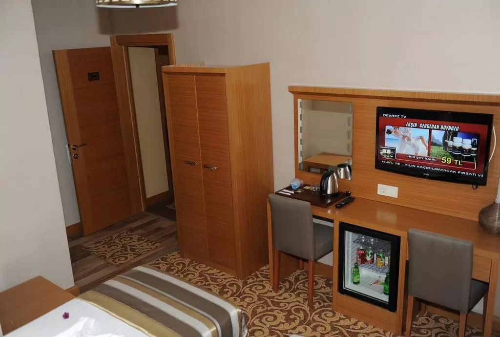 alfa_istanbul_shabavizparvaz_13.jpg