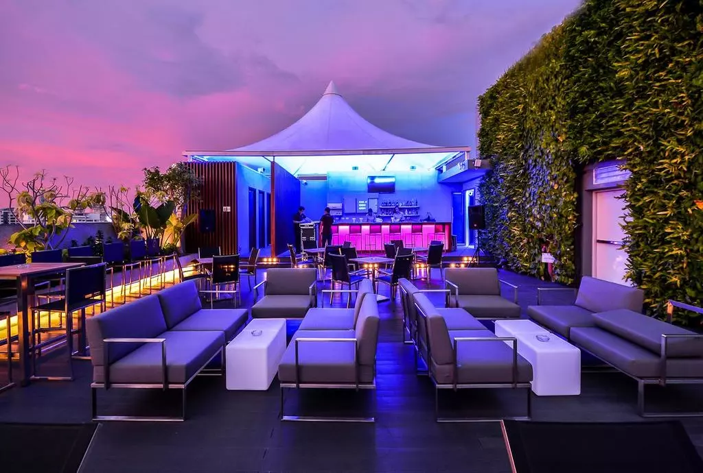 amara_bangkok_shabavizparvaz_20.jpg amara_bangkok_shabavizparvaz_20.jpg