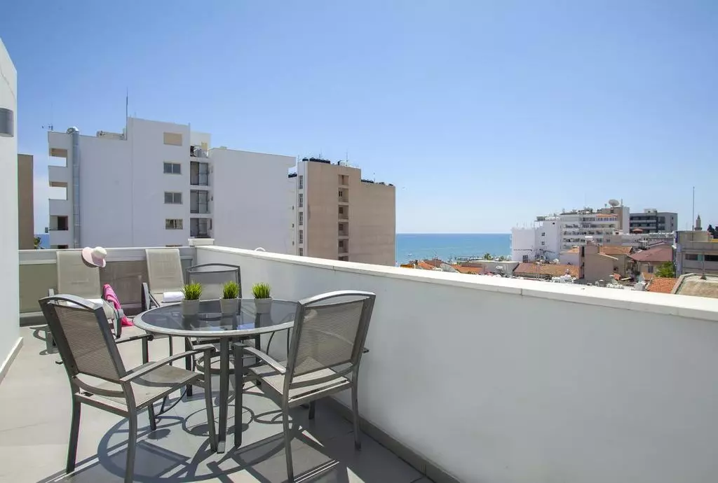 amorgos_boutique_hotel_shabavizparvaz_09.jpg