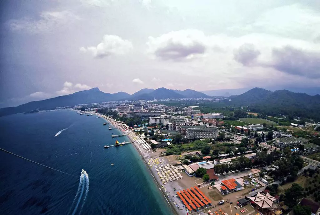 armas_antalya_shabavizparvaz_05.jpg