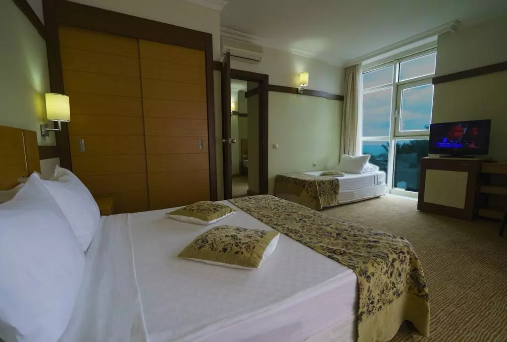 armas_gul_beach_antalya_shabavizparvaz_07.jpg armas_gul_beach_antalya_shabavizparvaz_07.jpg