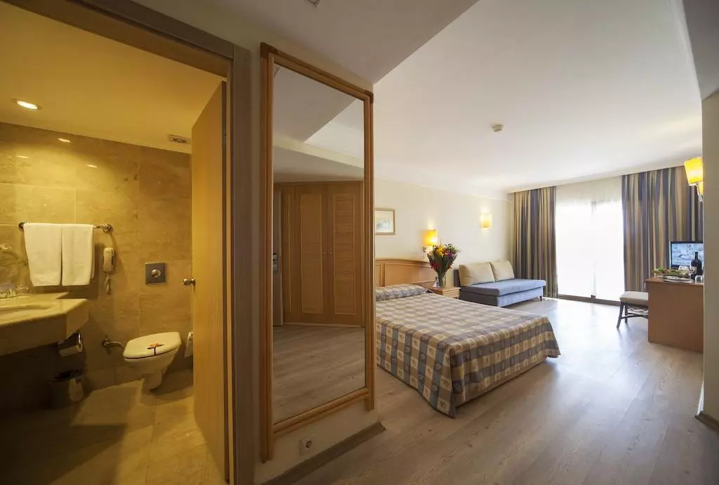 armas_labada_kemer_shabavizparvaz_08.jpg armas_labada_kemer_shabavizparvaz_08.jpg