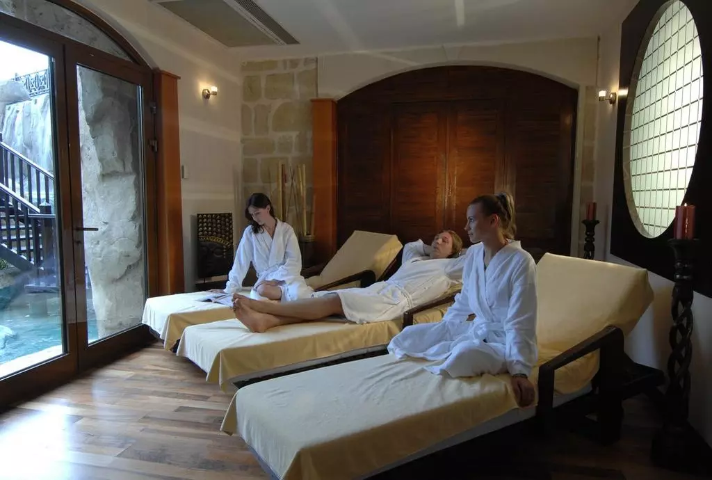 armas_labada_kemer_shabavizparvaz_09.jpg armas_labada_kemer_shabavizparvaz_09.jpg