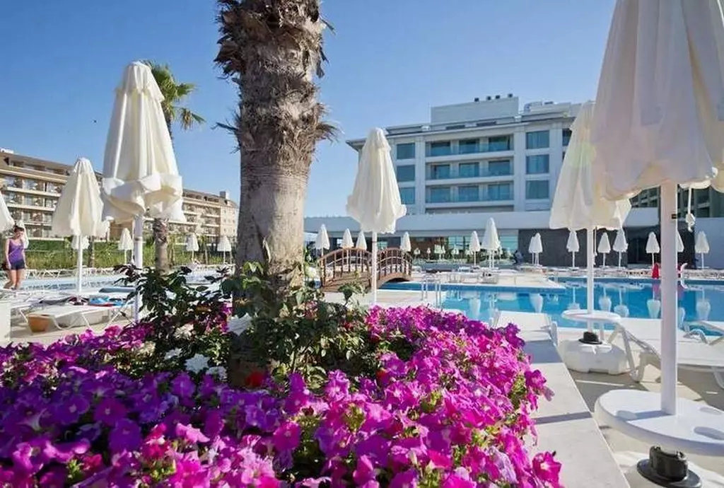 armas_life_antalya_shabavizparvaz_15.jpg armas_life_antalya_shabavizparvaz_15.jpg