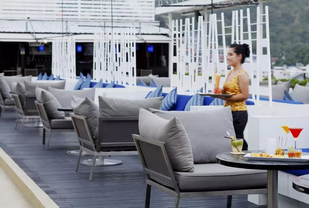 ashlee_hub_phuket_shabavizparvaz_05.jpg