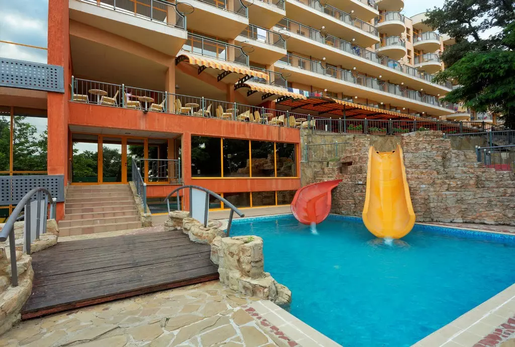 atlas_hotel_varna_shabavizparvaz_05.jpg atlas_hotel_varna_shabavizparvaz_05.jpg