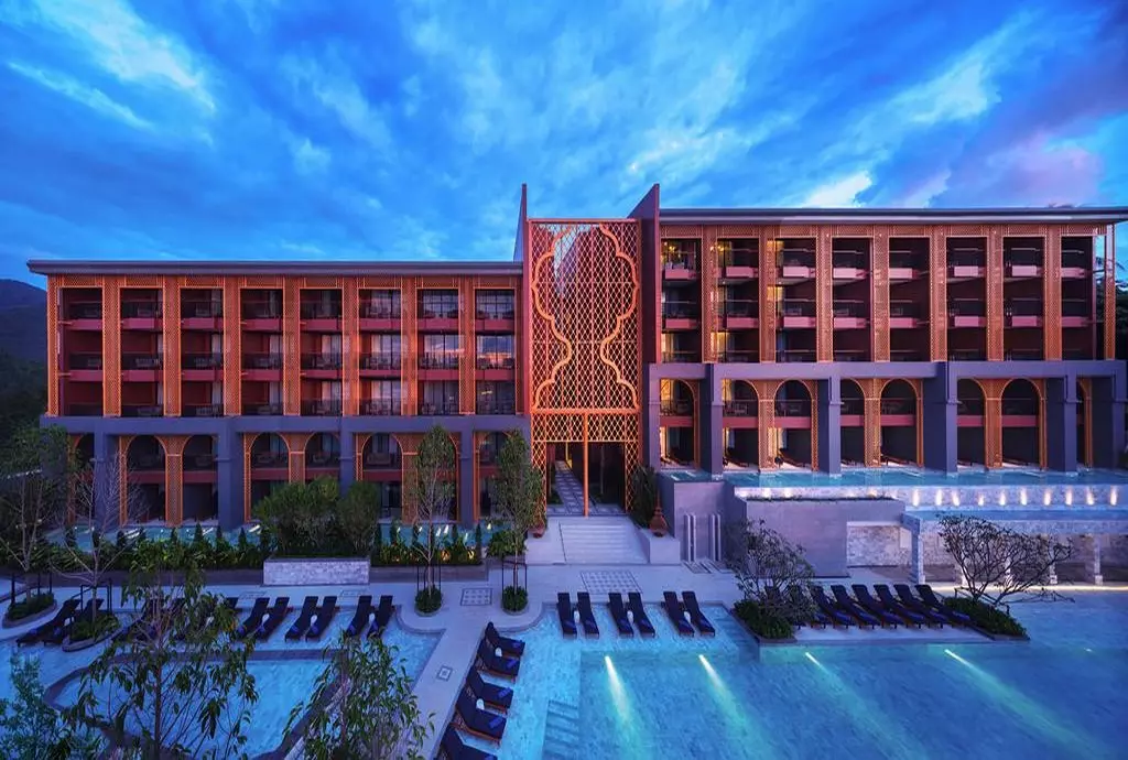 avista_grande_karon_shabavizparvaz_01.jpg avista_grande_karon_shabavizparvaz_01.jpg