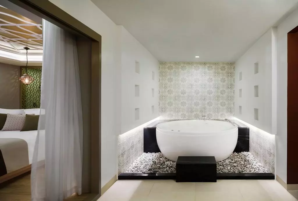 avista_grande_karon_shabavizparvaz_03.jpg avista_grande_karon_shabavizparvaz_03.jpg