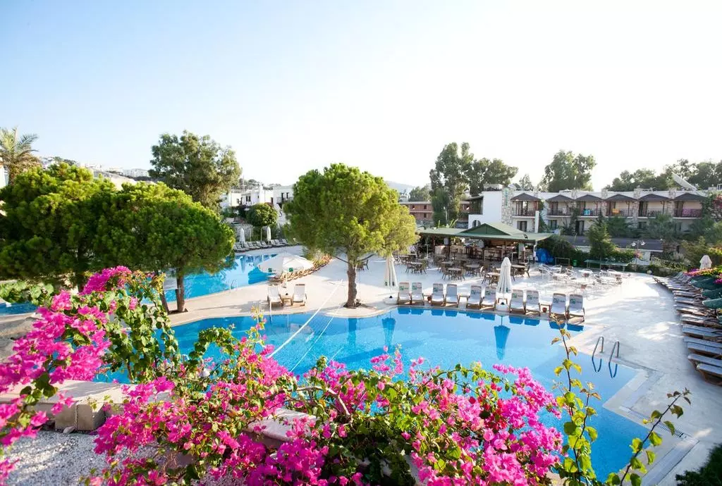 ayaz_aqua_bodrum_shabavizparvaz_02.jpg