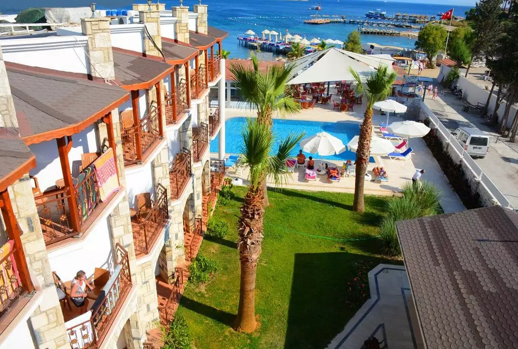 ayaz_aqua_bodrum_shabavizparvaz_12.jpg