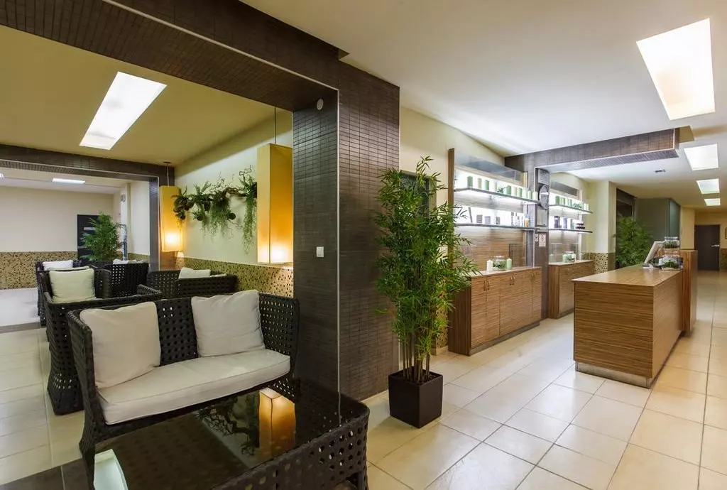 azalia_varna_shabavizparvaz_05.jpg azalia_varna_shabavizparvaz_05.jpg