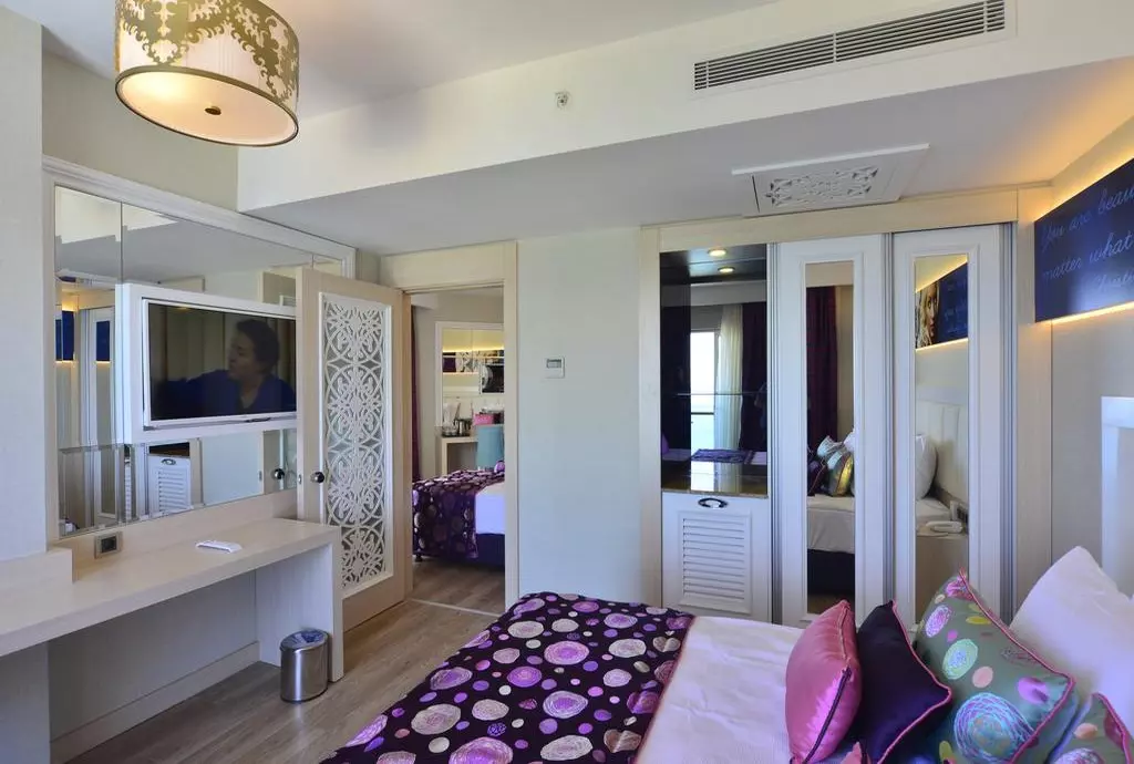 azur_deluxe_alanya_shabavizparvaz_09.jpg azur_deluxe_alanya_shabavizparvaz_09.jpg