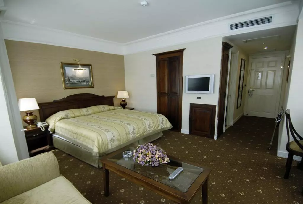 cartoon_istanbul_shabavizparvaz_09.jpg cartoon_istanbul_shabavizparvaz_09.jpg