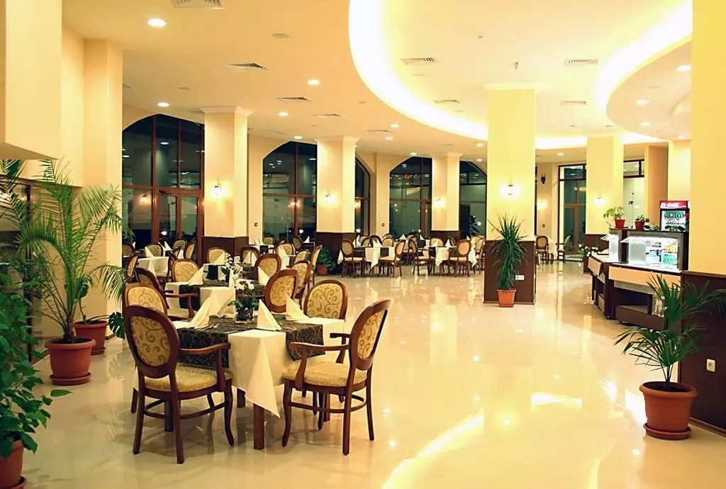 central_hotel_varna_shabavizparvaz_11.jpg central_hotel_varna_shabavizparvaz_11.jpg