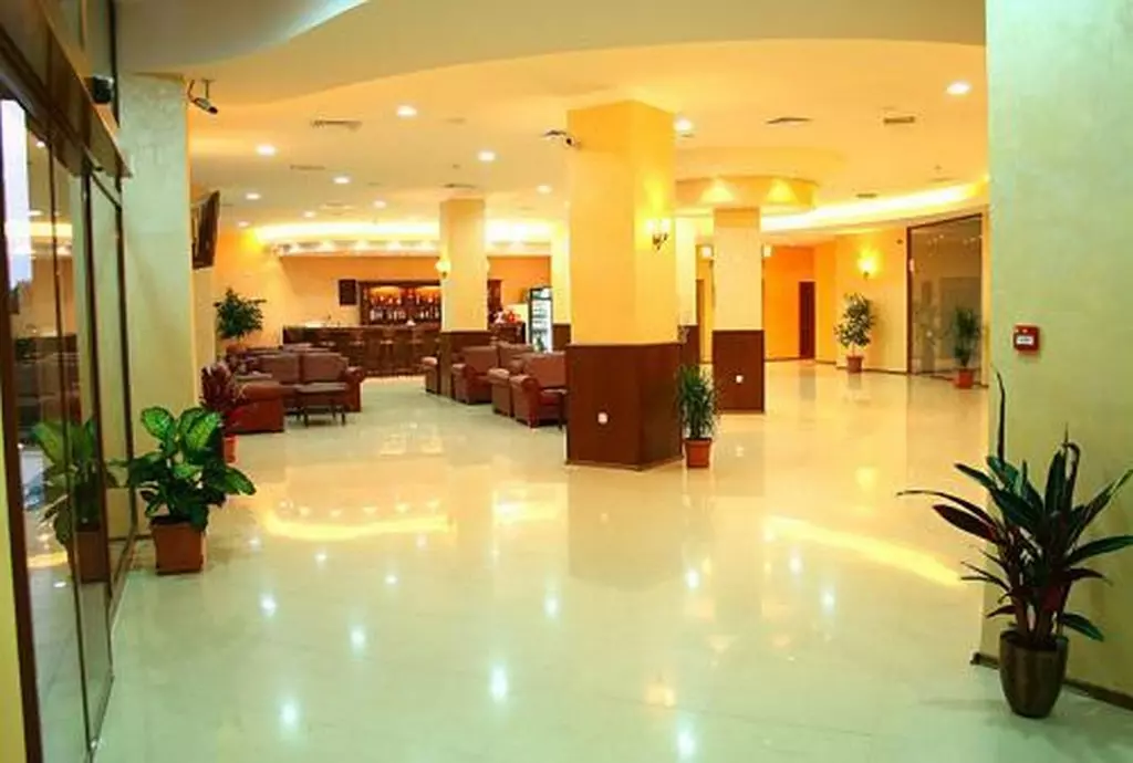 central_hotel_varna_shabavizparvaz_13.jpg