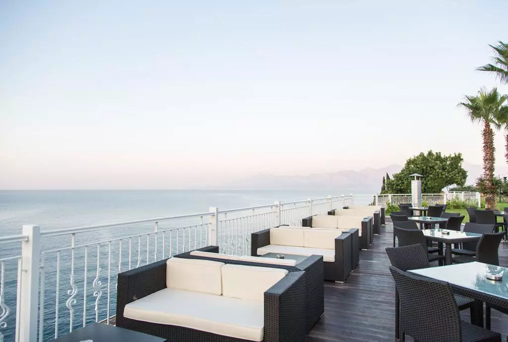 club_falcon_shabavizparvaz_04.jpg