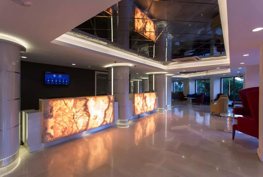 club_falcon_shabavizparvaz_20.jpg