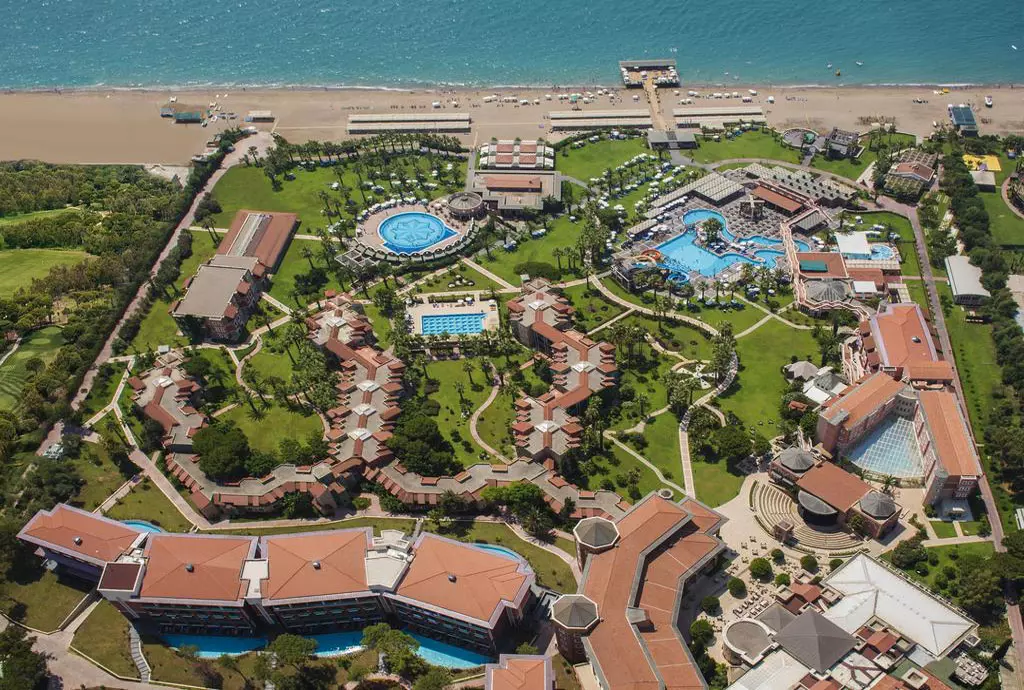 club_mega_saray_shabavizparvaz_07.jpg