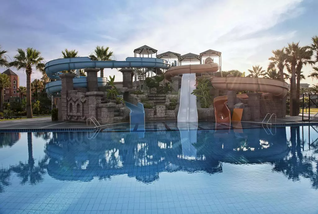 club_mega_saray_shabavizparvaz_08.jpg