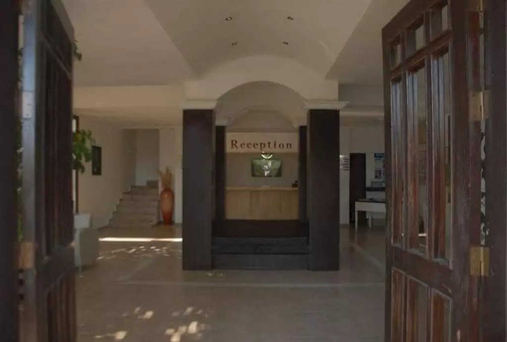 club_nimara_beach_resort_shabavizparvaz_11.jpg