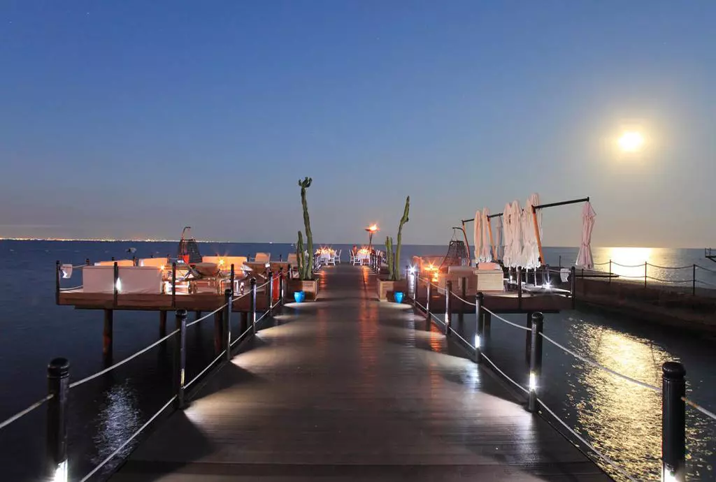 club_salima_shabavizparvaz_04.jpg club_salima_shabavizparvaz_04.jpg