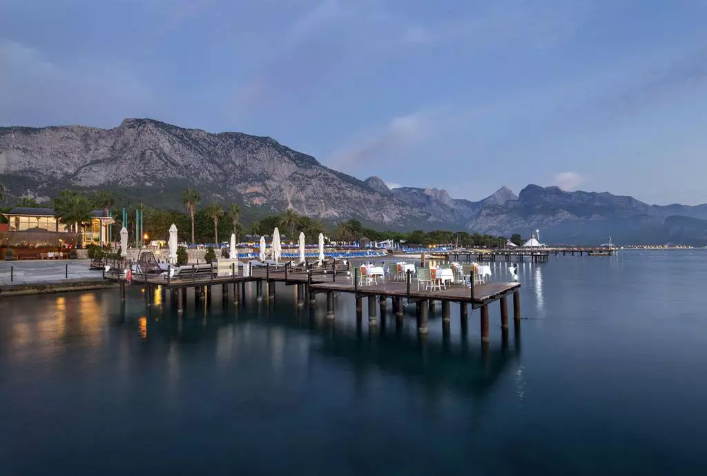 club_salima_shabavizparvaz_06.jpg club_salima_shabavizparvaz_06.jpg