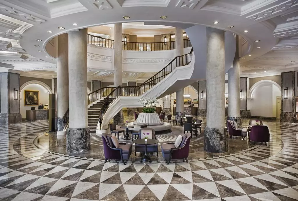 conrad_istanbul_shabavizparvaz_01.jpg